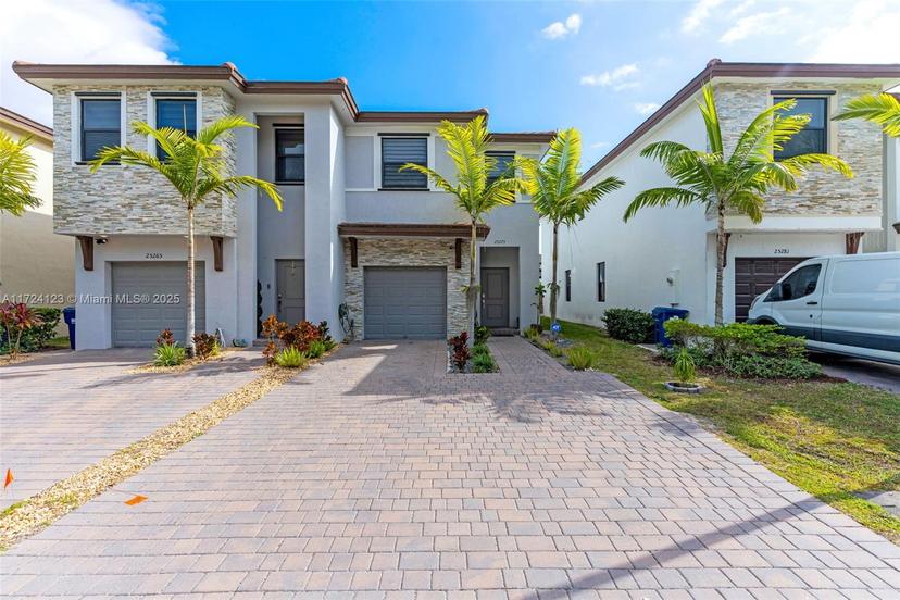 Picture of 25273 SW 109Th Ave # 25273, Homestead FL 33032