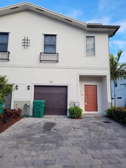 Picture of 1161 SW 8Th Ave # 1161, Florida City, FL 33034