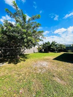 Picture of 3763 NW 204Th St, Miami Gardens, FL 33055