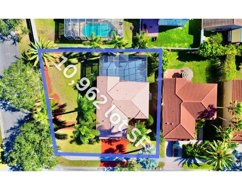 Picture of 303 SW 190Th Ter, Pembroke Pines FL 33029