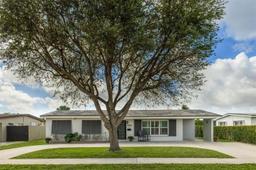 Picture of 9500 SW 51St Ter, Miami, FL 33165