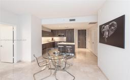 Picture of 88 SW 7Th St # 3005, Miami, FL 33130