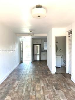 Picture of 1478 NW 1St St # 304, Miami, FL 33125