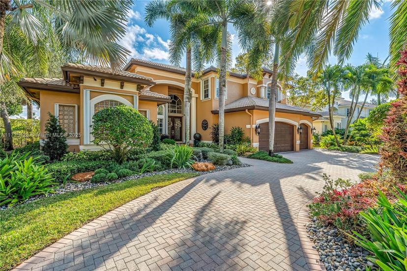 Picture of 2900 W Lake Vista Cir, Davie FL 33328