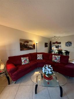 Picture of 2769 S Garden Dr S # 107, Palm Springs, FL 33461