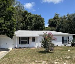 Picture of 715 W Ludlum Dr, Deltona, FL 32725