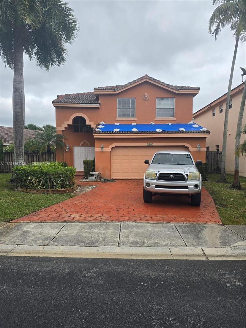 Picture of 1387 SW 105Th Ave, Pembroke Pines FL 33025