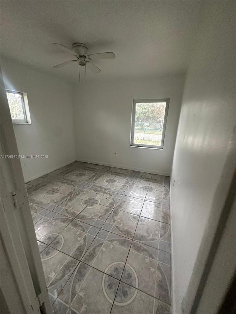 Picture of 3066 NW 196Th St, Miami Gardens FL 33056