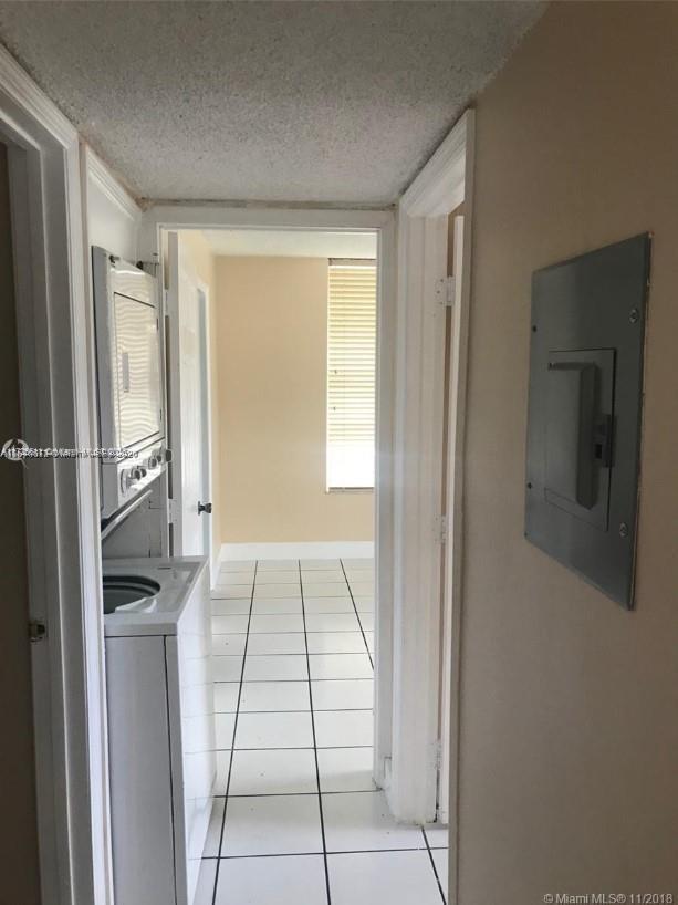 Picture of 9678 Fontainebleau Blvd # 111, Miami FL 33172