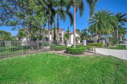 Picture of 9741 NW 130Th St, Hialeah Gardens, FL 33018