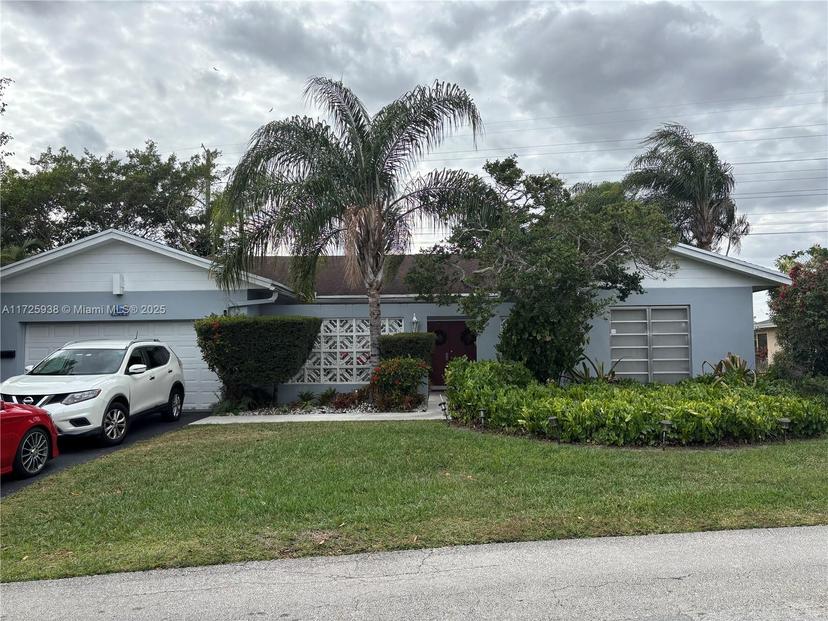 Picture of 4609 Bayberry Ln, Tamarac FL 33319