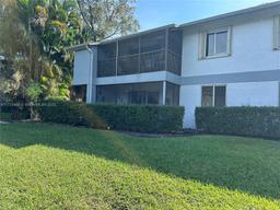 Picture of 2709 S Oakland Forest Dr # 104, Oakland Park, FL 33309