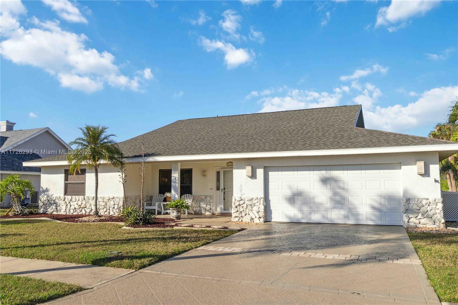 Picture of 2185 Sykes Creek Dr, Merritt Island, FL 32953