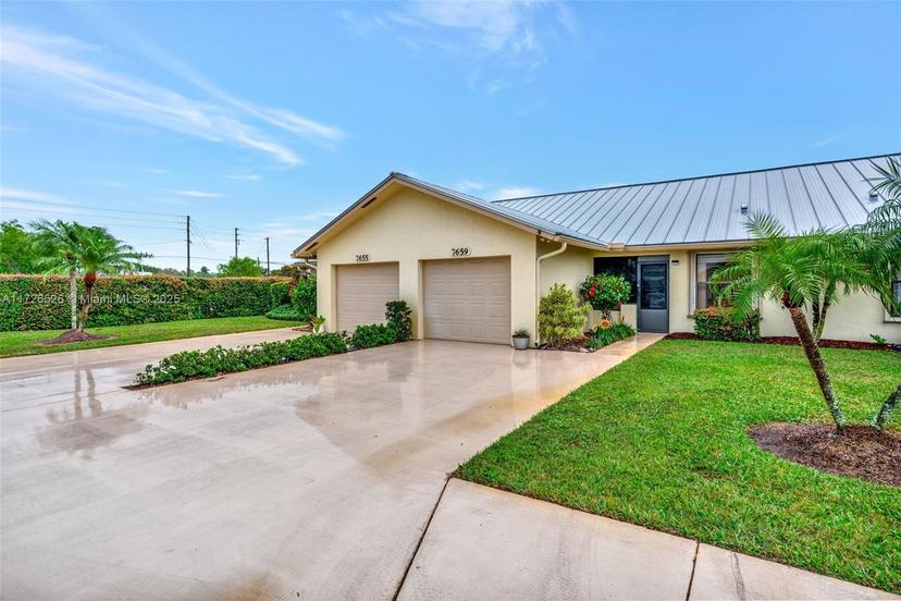 Picture of 7659 SE Sugar Sand Cir, Hobe Sound FL 33455