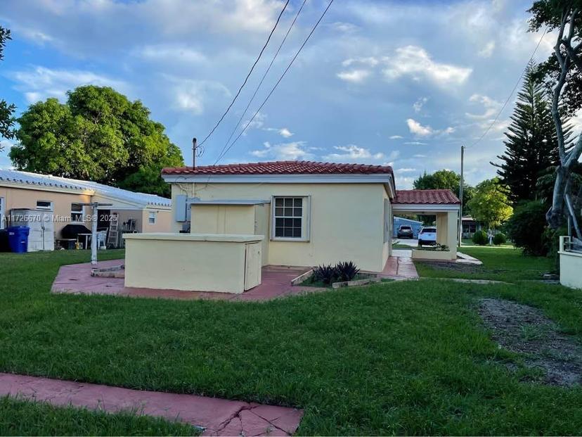 Picture of 1223 NE 181St St, North Miami Beach FL 33162