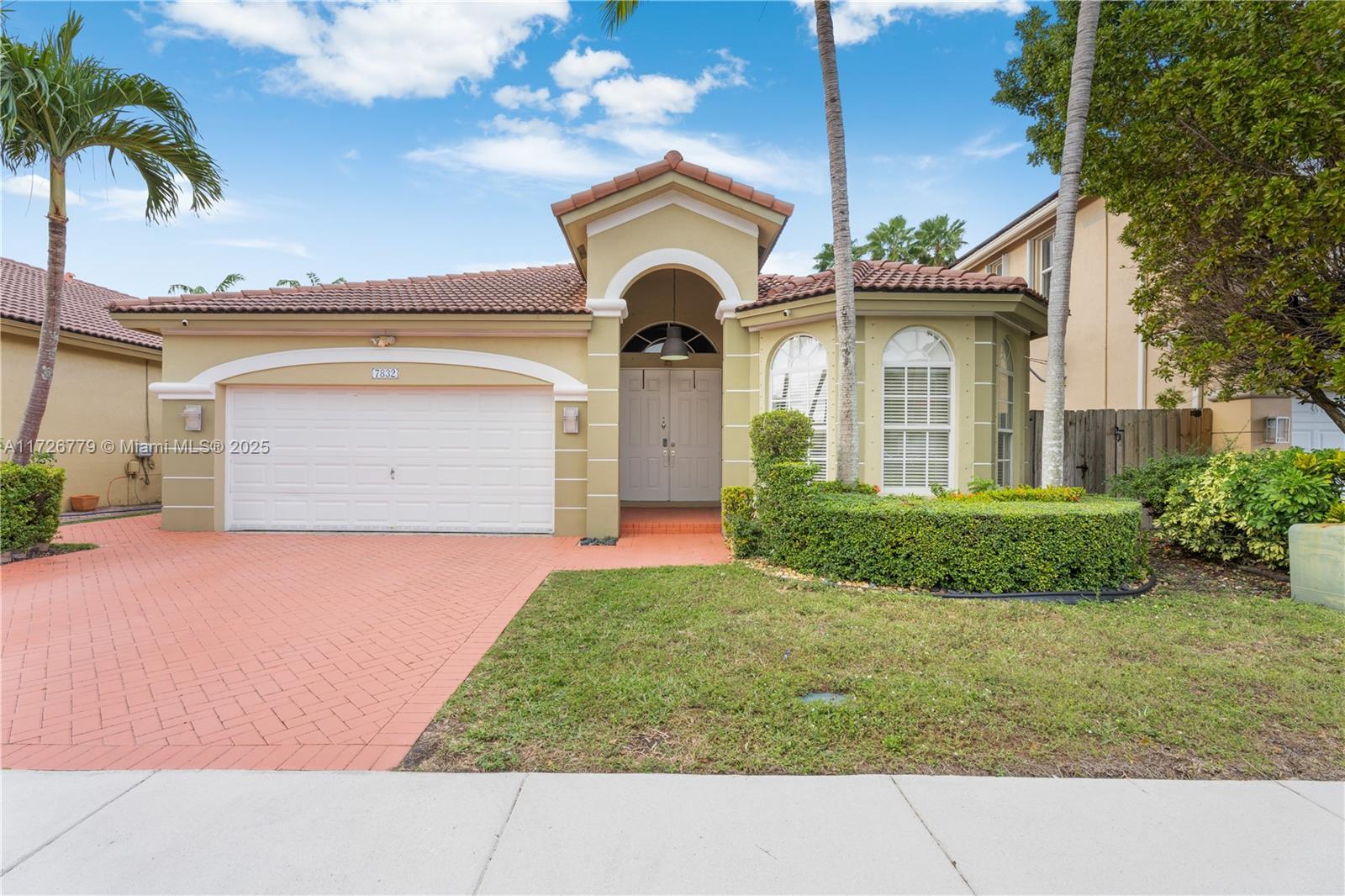 Picture of 7832 NW 113Th Pl, Doral, FL 33178