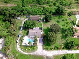 Picture of 10646 Barn Rd, Lake Worth, FL 33449