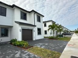 Picture of 18994 SW 345Th Ter, Homestead, FL 33034