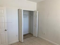 Picture of 1490 NE 33Rd Ave # 13, Homestead, FL 33033