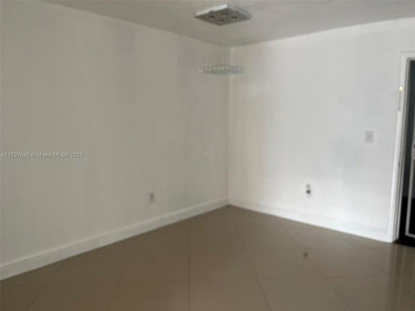 Picture of 6130 W 19Th Ave # 204, Hialeah FL 33012