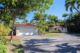 Picture of 14135 N Miami Ave, Miami, FL 33168