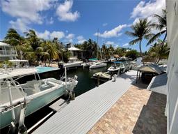 Picture of 28 Center Ln, Key Largo, FL 33037