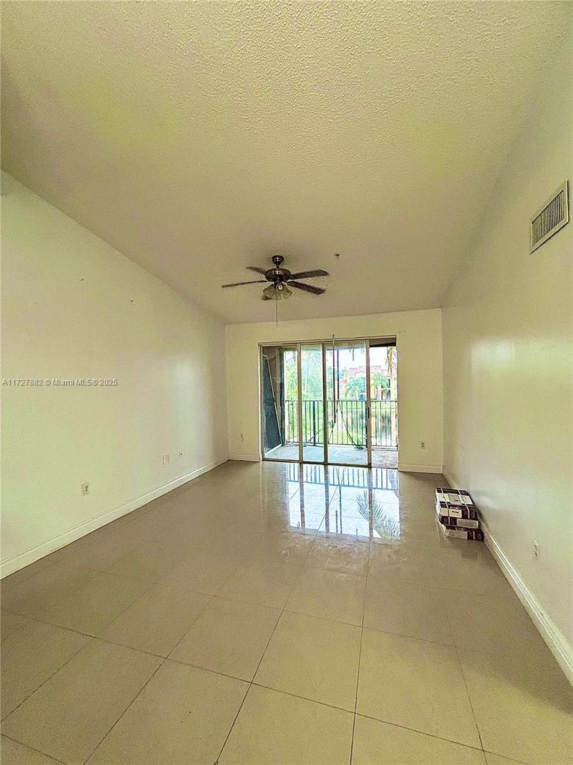 Picture of 2251 W Preserve Way # 306, Miramar FL 33025