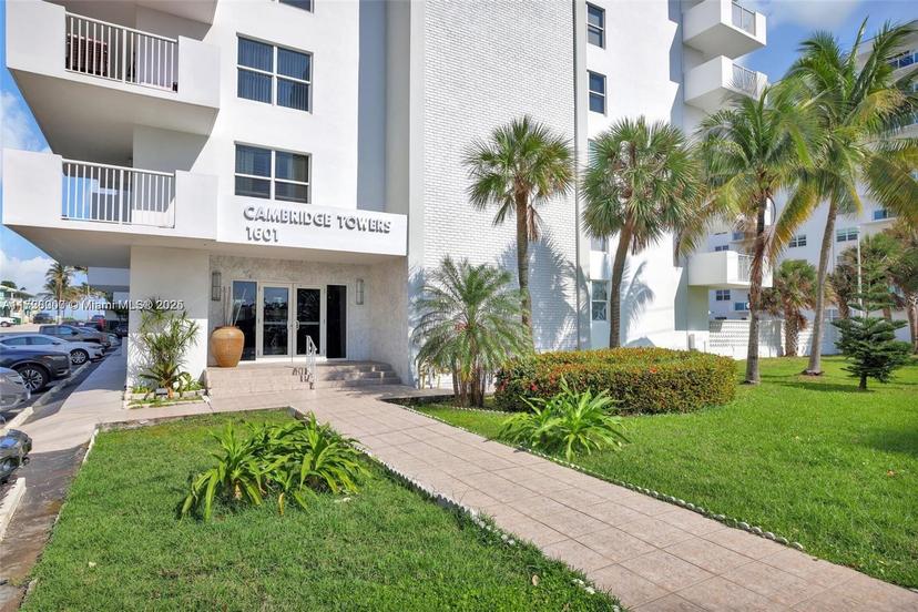 Picture of 1601 S Ocean Dr # 105, Hollywood FL 33019