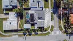 Picture of 8405 SW 102Nd Pl, Miami, FL 33173