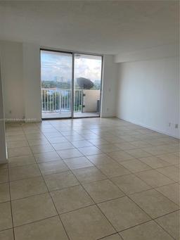 Picture of 2020 NE 135Th St # 709, North Miami, FL 33181