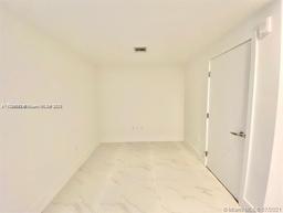 Picture of 16385 Biscayne Blvd # 702, North Miami Beach, FL 33160