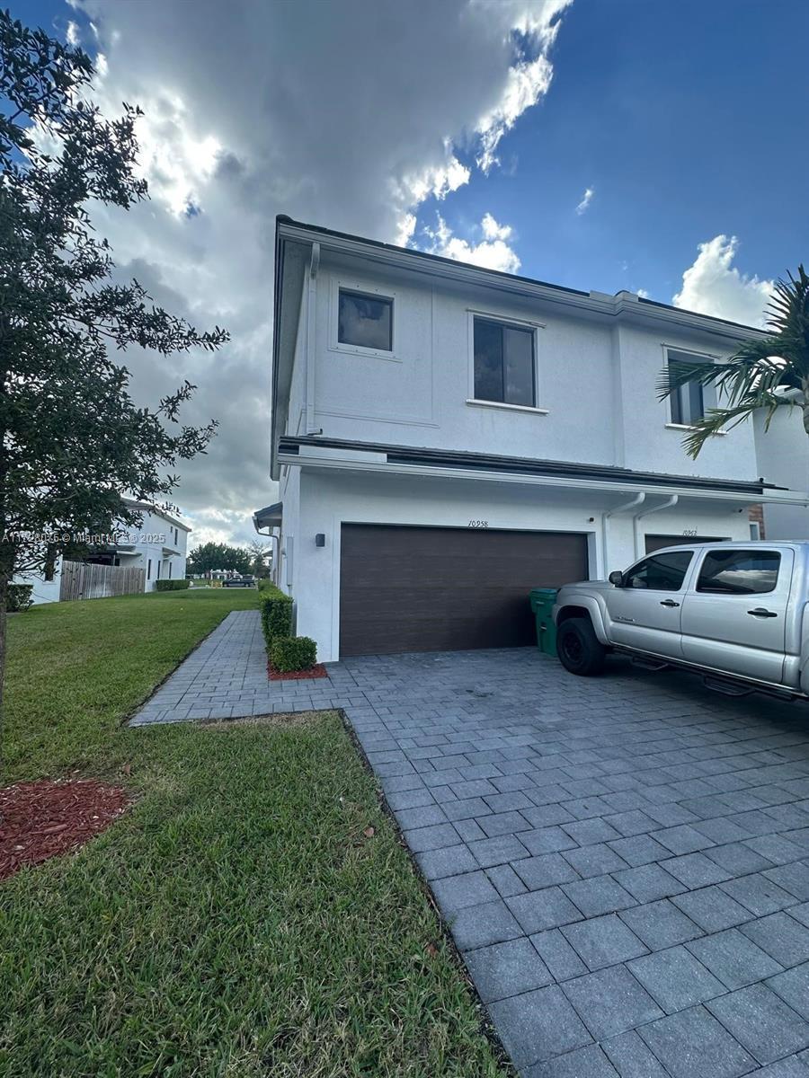 Picture of 10958 SW 232Nd Ter, Homestead, FL 33032