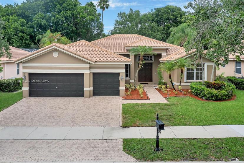 Picture of 3943 Nighthawk Dr, Weston FL 33331