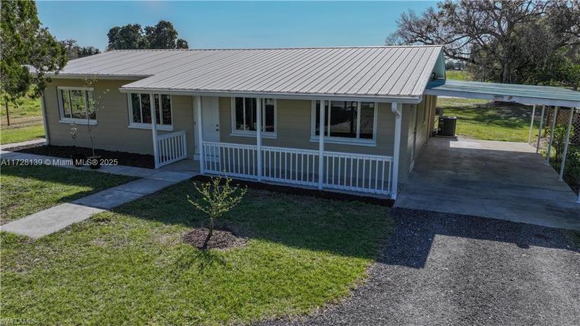 Picture of 3555 Ft Denaud Rd, La Belle FL 33935