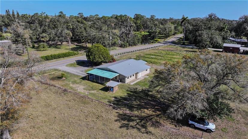 Picture of 3555 Ft Denaud Rd, La Belle FL 33935