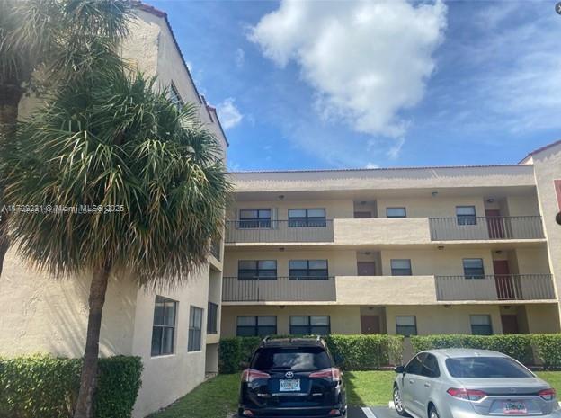 Picture of 3470 Foxcroft Rd # 307, Miramar FL 33025