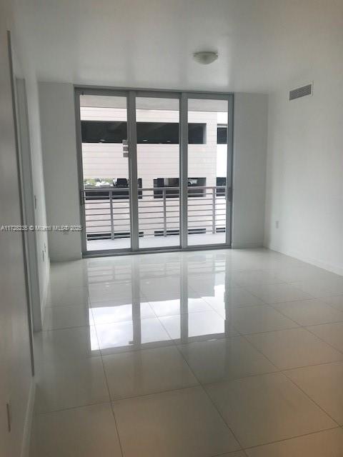 Picture of 7661 NW 107Th Ave # 407, Doral FL 33178