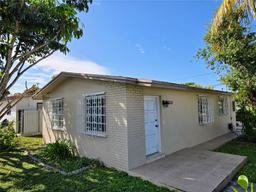 Picture of 7200 NW 4Th St, Miami, FL 33126