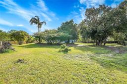 Picture of 18058 46Th Ct N, Loxahatchee, FL 33470