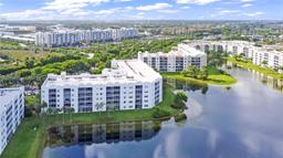 Picture of 10750 NW 66Th St # 413, Doral, FL 33178