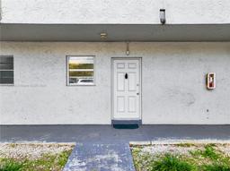 Picture of 17255 SW 95Th Ave # 161, Palmetto Bay, FL 33157