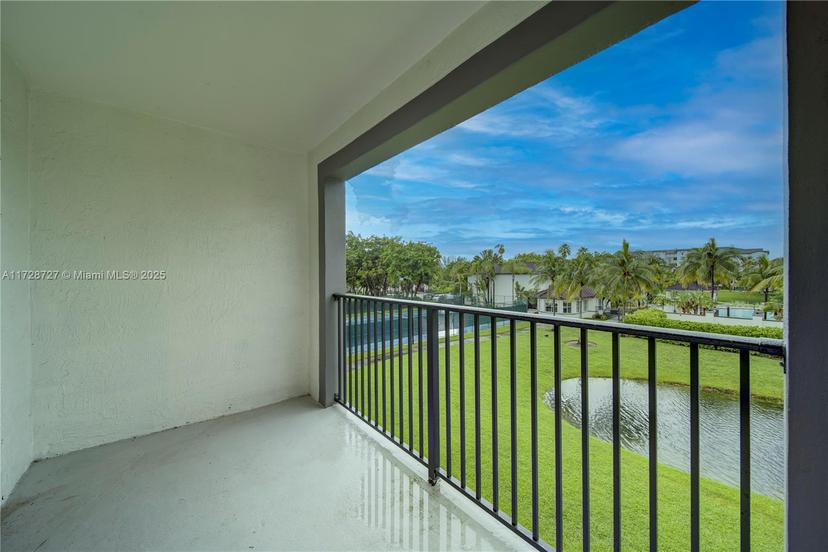 Picture of 4560 NW 107Th Ave # 308, Doral FL 33178