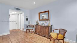 Picture of 14873 Cumberland Dr # 2040, Delray Beach, FL 33446