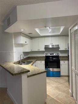 Picture of 2009 SE 10Th Ave # 302, Fort Lauderdale, FL 33316