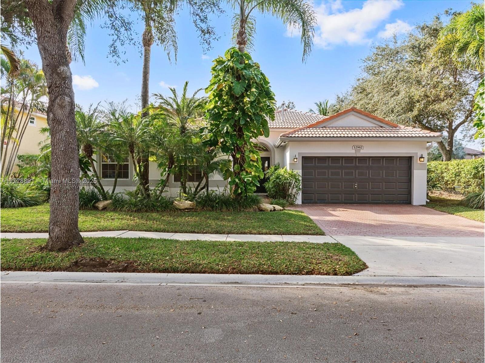 Picture of 12962 NW 18Th Mnr, Pembroke Pines, FL 33028