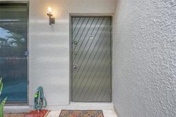 Picture of 1509 NW 112Th Way # 1509, Pembroke Pines, FL 33026