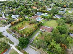 Picture of 8251 SW 136Th St, Pinecrest, FL 33156