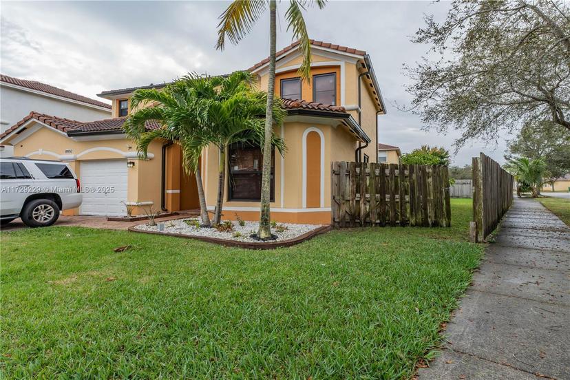 Picture of 10852 SW 245Th St, Homestead FL 33032