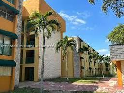 Picture of 606 W 81St St, Hialeah, FL 33014