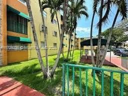 Picture of 606 W 81St St, Hialeah, FL 33014